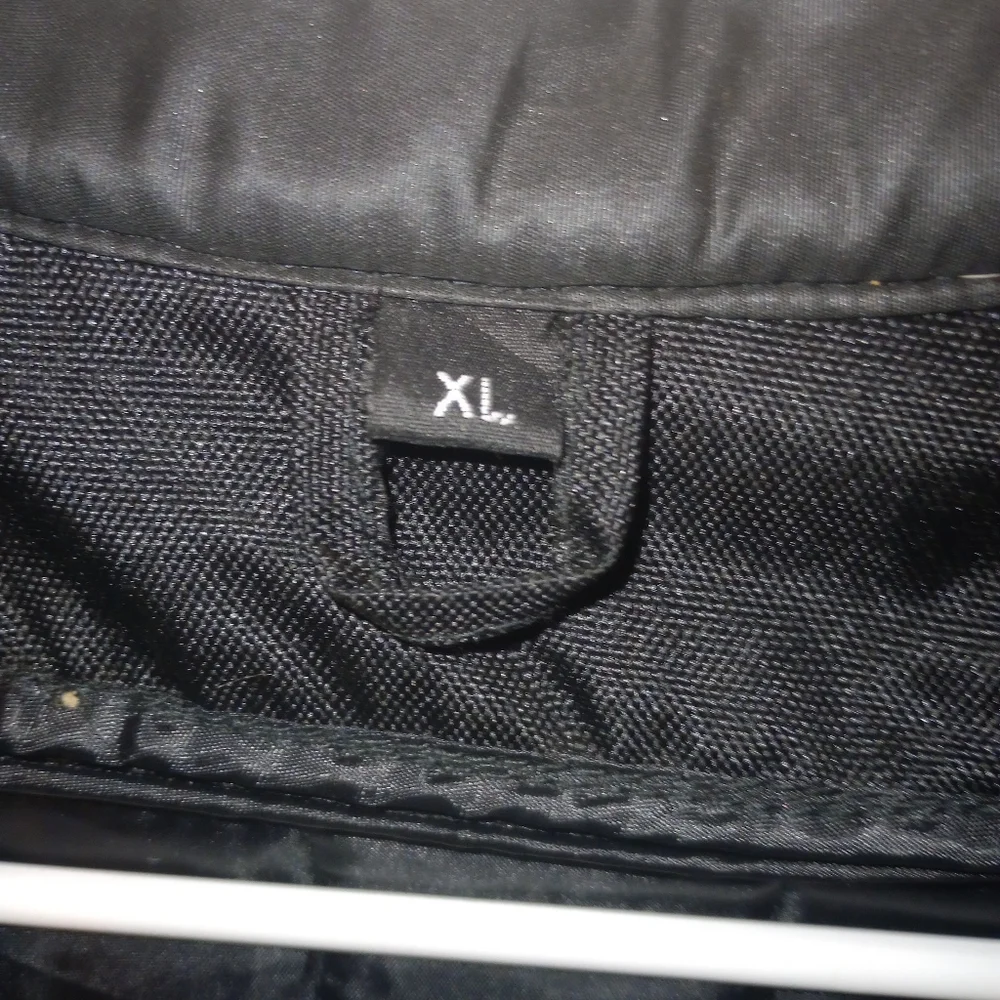 Jacket - Picture 3 of 4